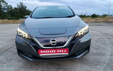 Nissan Leaf II, 2019 год, 2 000 000 рублей, 15 фотография