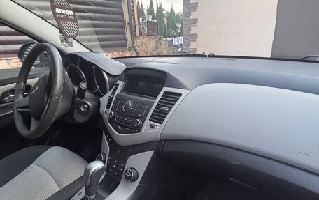 Chevrolet Cruze II, 2012 год, 570 000 рублей, 6 фотография