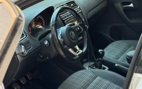 Volkswagen Polo VI (EU Market), 2018 год, 1 400 000 рублей, 5 фотография