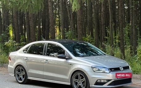 Volkswagen Polo VI (EU Market), 2018 год, 1 400 000 рублей, 3 фотография