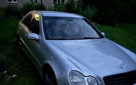 Mercedes-Benz C-Класс, 2003 год, 450 000 рублей, 2 фотография