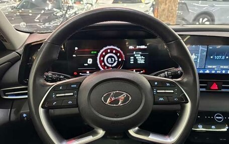 Hyundai Elantra, 2022 год, 1 600 000 рублей, 12 фотография
