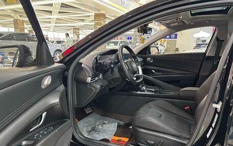 Hyundai Elantra, 2022 год, 1 600 000 рублей, 9 фотография
