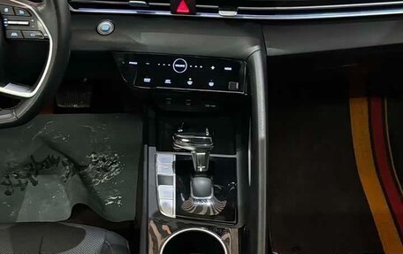Hyundai Elantra, 2022 год, 1 600 000 рублей, 14 фотография