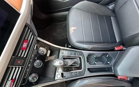 Volkswagen Bora, 2024 год, 1 350 000 рублей, 9 фотография