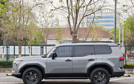 Lexus GX, 2025 год, 15 000 000 рублей, 7 фотография