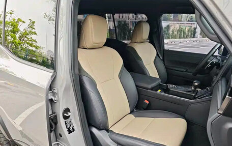 Lexus GX, 2025 год, 15 000 000 рублей, 11 фотография