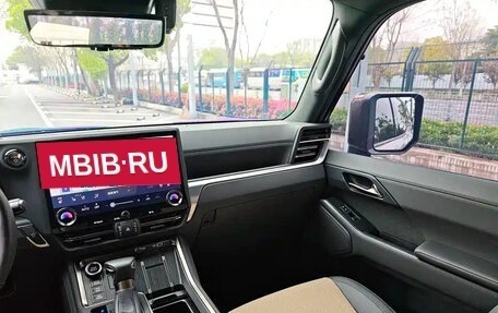 Lexus GX, 2025 год, 15 000 000 рублей, 17 фотография