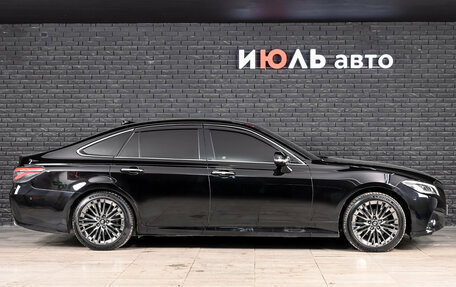 Toyota Crown, 2020 год, 3 800 000 рублей, 9 фотография