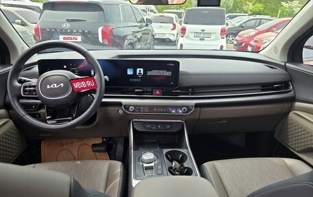 KIA Carnival, 2024 год, 4 030 000 рублей, 14 фотография