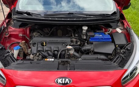 KIA cee'd III, 2014 год, 890 000 рублей, 24 фотография