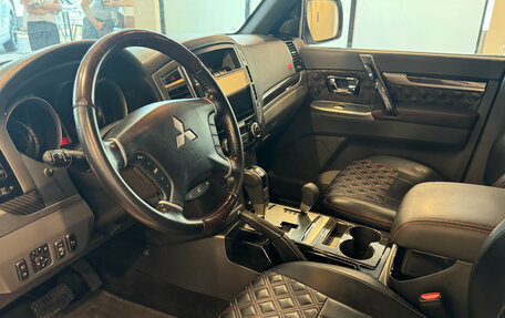 Mitsubishi Pajero IV, 2019 год, 3 150 000 рублей, 9 фотография
