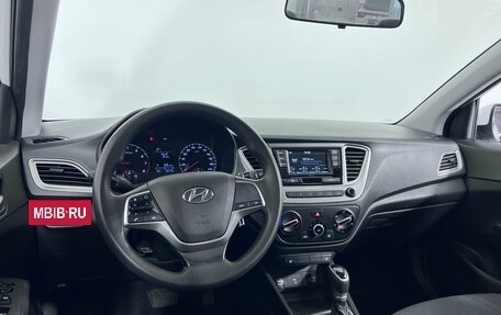 Hyundai Solaris II рестайлинг, 2022 год, 1 550 000 рублей, 10 фотография