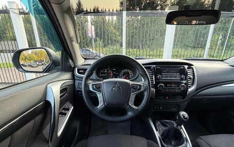 Mitsubishi Pajero Sport III рестайлинг, 2019 год, 2 749 000 рублей, 11 фотография