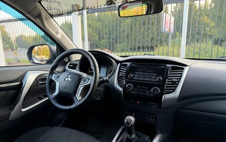 Mitsubishi Pajero Sport III рестайлинг, 2019 год, 2 749 000 рублей, 9 фотография