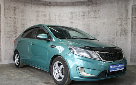 KIA Rio III рестайлинг, 2014 год, 825 000 рублей, 3 фотография