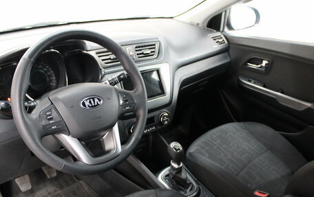 KIA Rio III рестайлинг, 2014 год, 825 000 рублей, 10 фотография