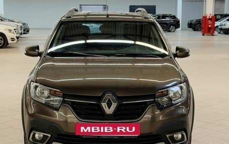 Renault Sandero II рестайлинг, 2018 год, 1 079 000 рублей, 2 фотография