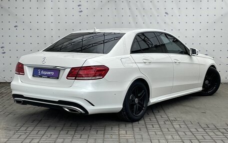 Mercedes-Benz E-Класс, 2013 год, 1 750 000 рублей, 4 фотография