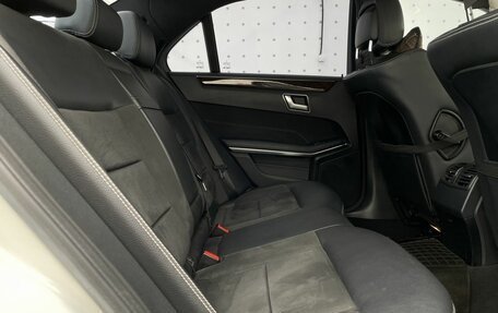 Mercedes-Benz E-Класс, 2013 год, 1 750 000 рублей, 13 фотография