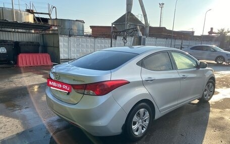 Hyundai Elantra V, 2013 год, 700 000 рублей, 4 фотография