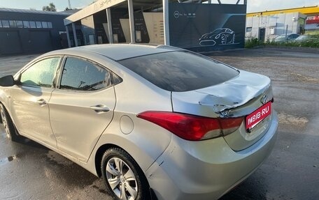 Hyundai Elantra V, 2013 год, 700 000 рублей, 5 фотография