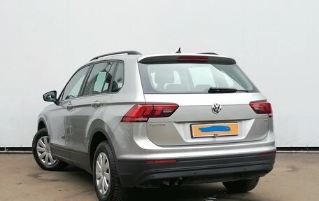 Volkswagen Tiguan II, 2017 год, 1 990 000 рублей, 9 фотография