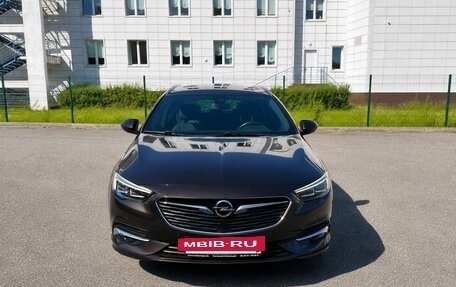 Opel Insignia II рестайлинг, 2018 год, 2 300 000 рублей, 2 фотография