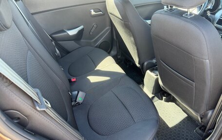 KIA Rio III рестайлинг, 2014 год, 1 190 000 рублей, 10 фотография