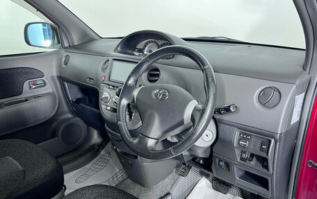 Toyota Sienta I, 2012 год, 860 000 рублей, 9 фотография