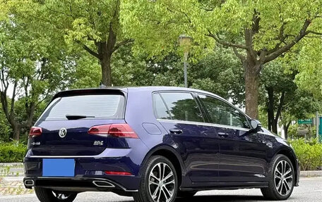 Volkswagen Golf VII, 2020 год, 1 240 100 рублей, 4 фотография