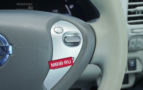 Nissan Leaf I, 2011 год, 610 000 рублей, 17 фотография