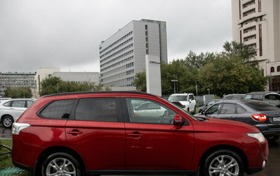 Mitsubishi Outlander III рестайлинг 3, 2013 год, 1 438 000 рублей, 1 фотография