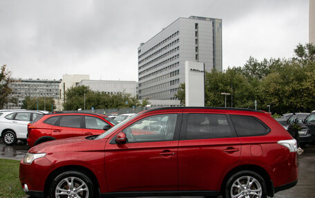 Mitsubishi Outlander III рестайлинг 3, 2013 год, 1 438 000 рублей, 4 фотография
