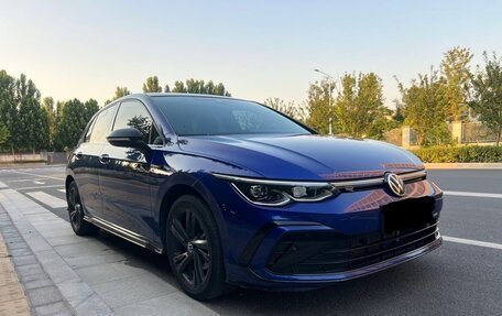 Volkswagen Golf VIII, 2022 год, 2 020 000 рублей, 3 фотография