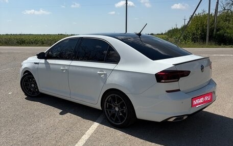 Volkswagen Polo VI (EU Market), 2021 год, 1 850 000 рублей, 3 фотография