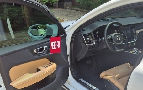 Volvo S60 III, 2024 год, 5 100 000 рублей, 4 фотография