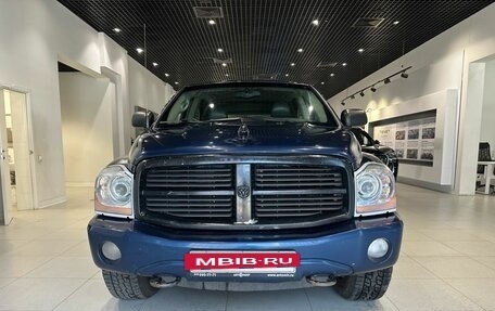 Dodge Durango II, 2005 год, 799 000 рублей, 2 фотография