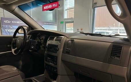 Dodge Durango II, 2005 год, 799 000 рублей, 10 фотография