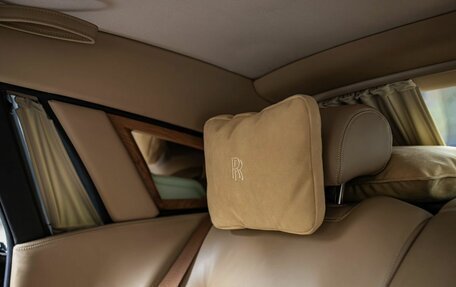 Rolls-Royce Phantom VII рестайлинг, 2004 год, 13 775 000 рублей, 15 фотография