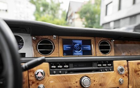 Rolls-Royce Phantom VII рестайлинг, 2004 год, 13 775 000 рублей, 18 фотография