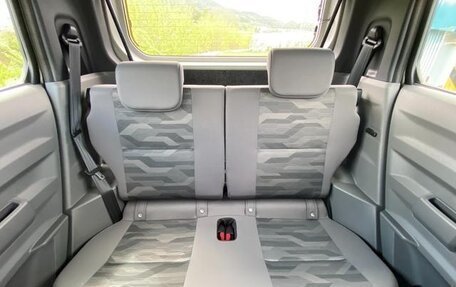 Daihatsu Taft, 2022 год, 765 000 рублей, 33 фотография