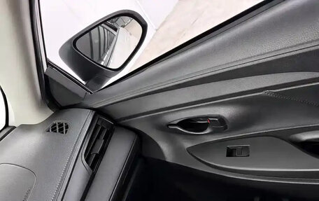 Toyota Vios III, 2023 год, 1 215 000 рублей, 19 фотография