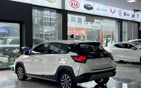 Toyota Yaris XP150 рестайлинг, 2021 год, 942 000 рублей, 4 фотография