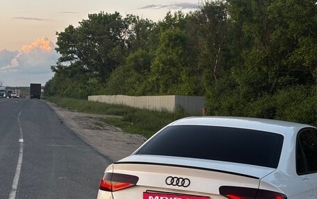 Audi A4, 2014 год, 1 450 000 рублей, 10 фотография