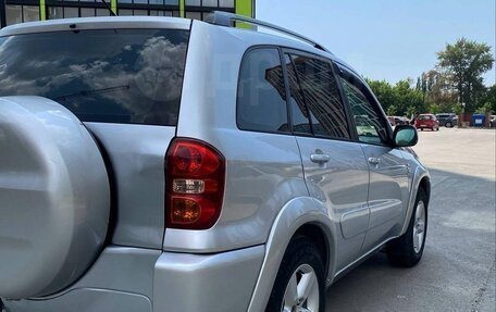 Toyota RAV4, 2005 год, 790 000 рублей, 4 фотография