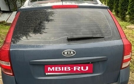 KIA cee'd I рестайлинг, 2010 год, 650 000 рублей, 2 фотография