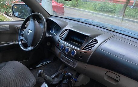 Mitsubishi L200 IV рестайлинг, 2008 год, 1 435 000 рублей, 3 фотография