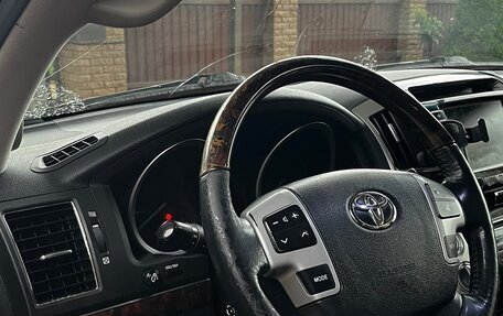 Toyota Land Cruiser 200, 2015 год, 5 500 000 рублей, 16 фотография
