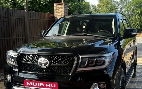 Toyota Land Cruiser 200, 2015 год, 5 500 000 рублей, 10 фотография